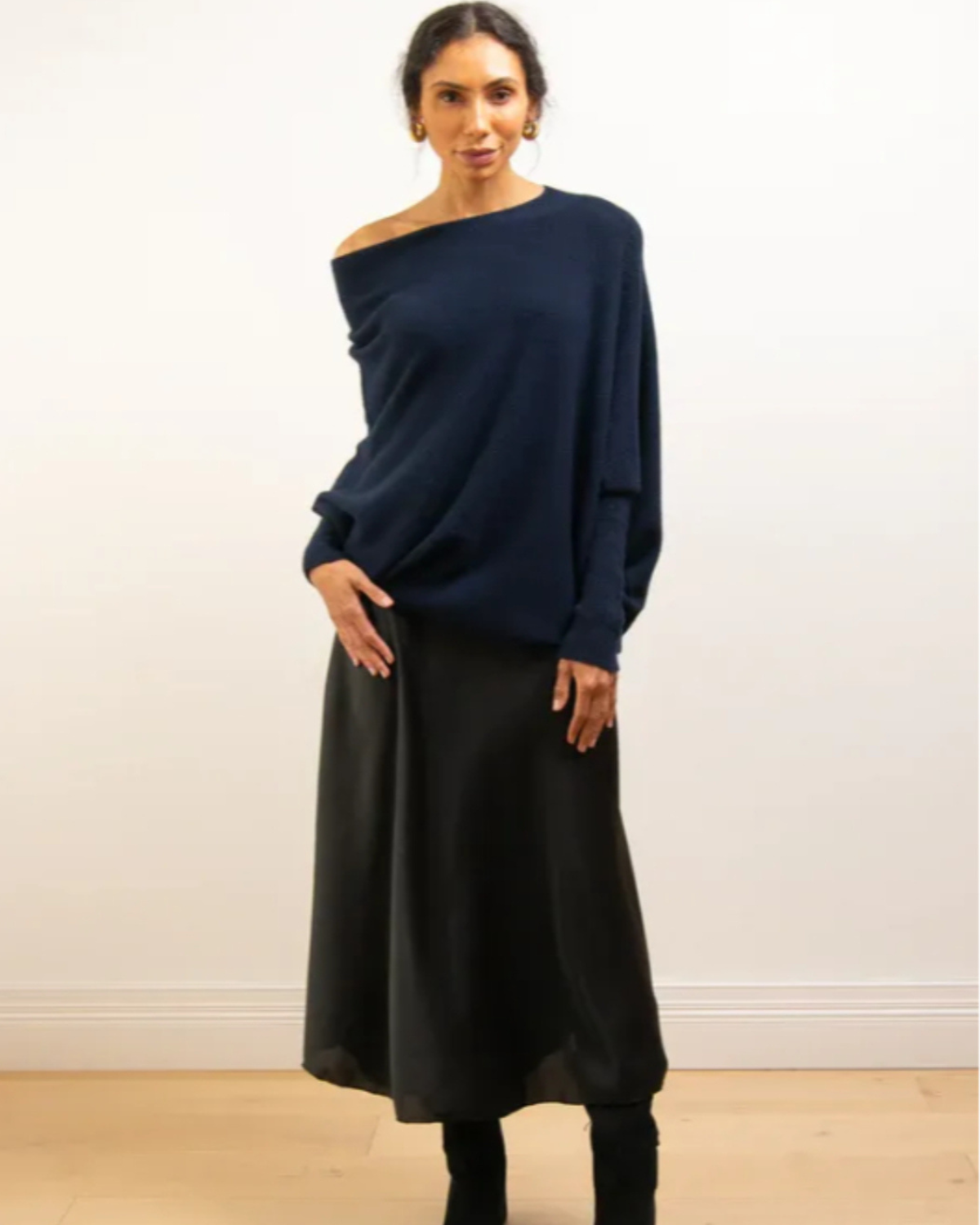 Plain Asymmetric Jumper