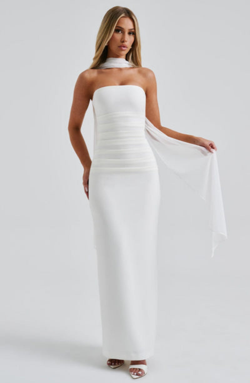 Strapless Maxi Dress For Any Occasion